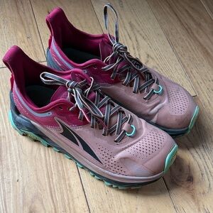 Altra Pink and Teal Women's Athletic Running Shoes